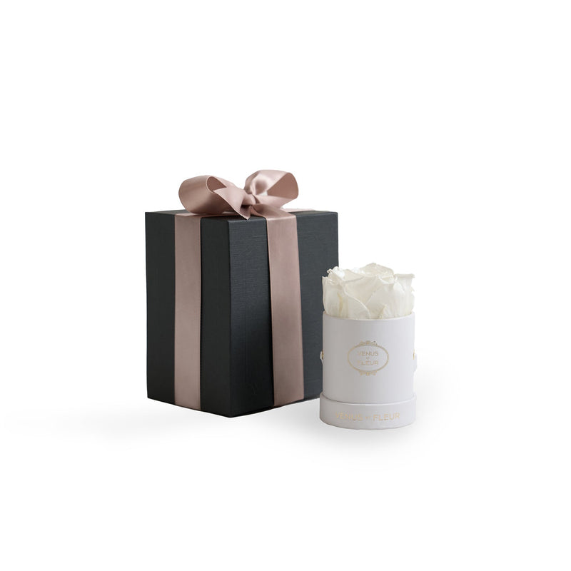 Le Mini Round White Classic Roses