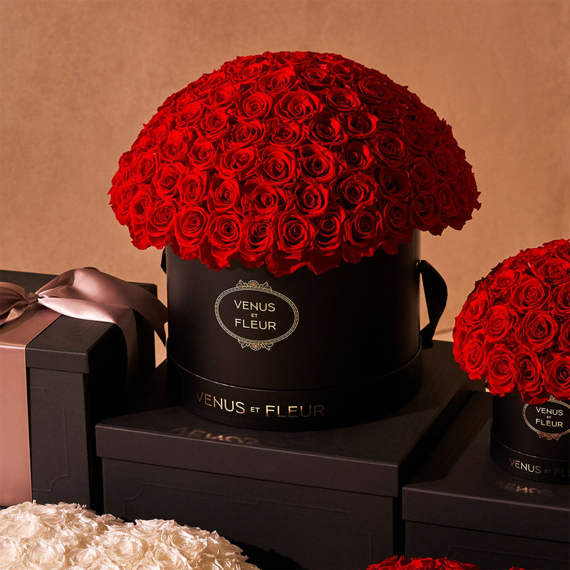 Large Le Plein Black Classic Roses